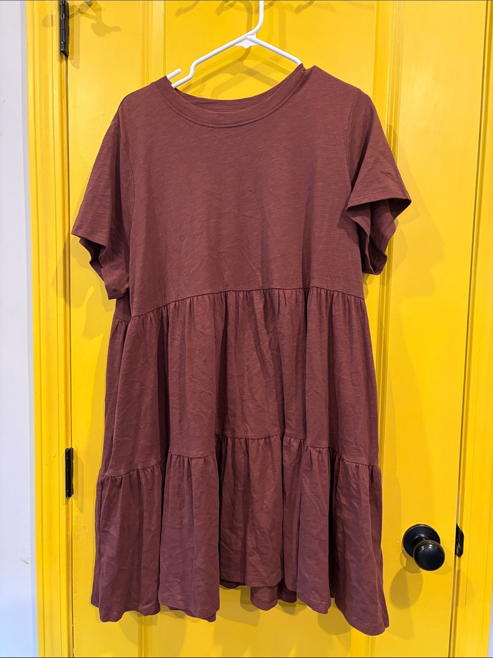 Tiered Short Sleeve Babydoll Dress - Brown